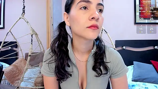 Snapshot of Miranda_doll_ chatting on January 8, 2026, 12:18 pm Miranda doll online show from January 8, 2026, 12:18 pm