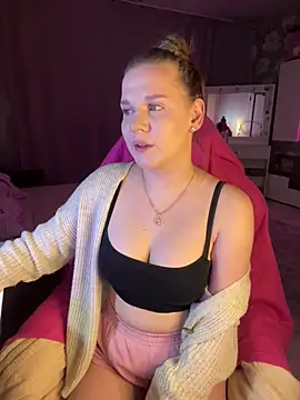 Snapshot of Lexi_noah chatting on February 8, 2026, 9:18 pm Lexi noah online show from February 8, 2026, 9:18 pm