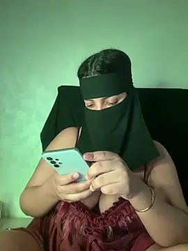 Snapshot of Narimane_maroc chatting on July 19, 2026, 2:04 am Narimane maroc online show from July 19, 2026, 2:04 am
