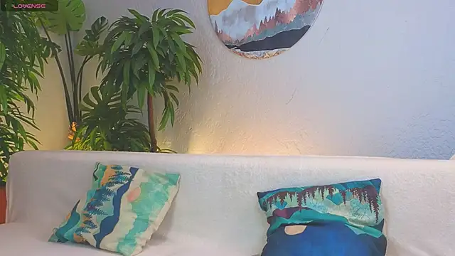 JessRosen online show from December 15, 2025, 3:33 am