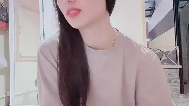 LinhChi 9x online show from November 20, 2025, 11:37 pm