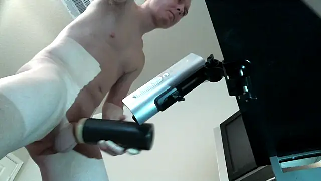 privateD online show from March 10, 2025, 6:34 pm