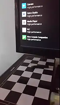 AwesomeUs online show from October 9, 2025, 4:43 am