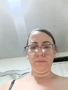 miss hanna07 online show from May 21, 2026, 3:24 am