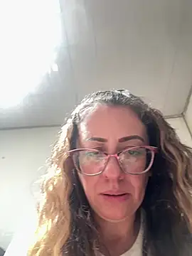 miss hanna07 online show from May 27, 2026, 4:26 pm