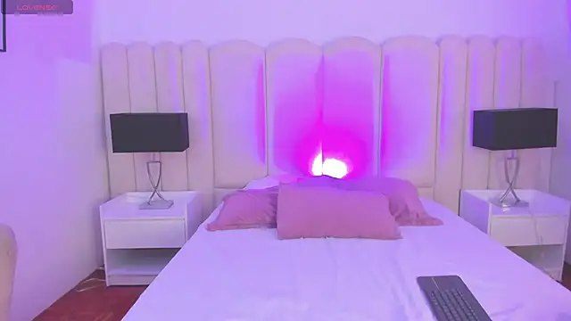 Snapshot of Tom_Silver__ chatting on February 17, 2025, 6:15 pm Tom Silver online show from February 17, 2025, 6:15 pm