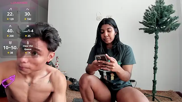 Snapshot of jasmine_bunny_ chatting on December 4, 2024, 4:49 pm jasmine bunny online show from December 4, 2024, 4:49 pm