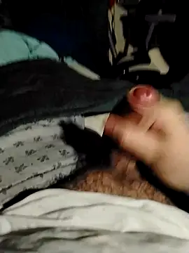 Snapshot of Nikart83 chatting on February 9, 2026, 10:36 pm Nikart83 online show from February 9, 2026, 10:36 pm