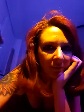 Snapshot of MissyRoulette chatting on December 9, 2024, 7:50 am MissyRoulette online show from December 9, 2024, 7:50 am