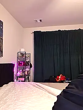 Snapshot of MissyRoulette chatting on October 12, 2025, 10:47 am MissyRoulette online show from October 12, 2025, 10:47 am