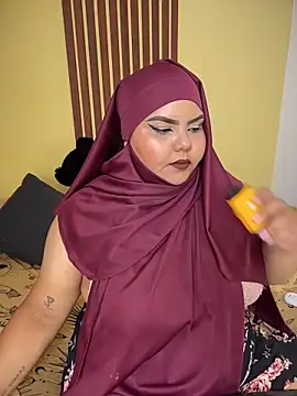 Snapshot of _Shara_Handal_ chatting on February 3, 2026, 9:58 am Shara Handal online show from February 3, 2026, 9:58 am