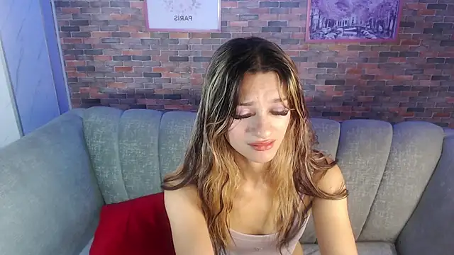 Laurita b online show from February 8, 2025, 11:45 pm