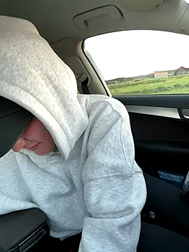 Snapshot of redNatified chatting on October 18, 2025, 4:19 pm redNatified online show from October 18, 2025, 4:19 pm