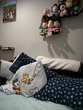 Snapshot of ThicBunz chatting on February 3, 2026, 11:32 pm ThicBunz online show from February 3, 2026, 11:32 pm