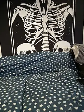 Snapshot of ThicBunz chatting on February 5, 2026, 1:27 pm ThicBunz online show from February 5, 2026, 1:27 pm