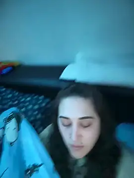 Snapshot of ThicBunz chatting on February 11, 2026, 11:21 pm ThicBunz online show from February 11, 2026, 11:21 pm