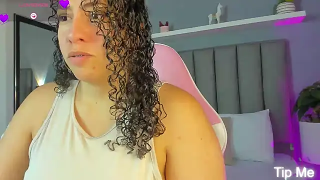 aixa 15 online show from November 20, 2025, 12:16 pm