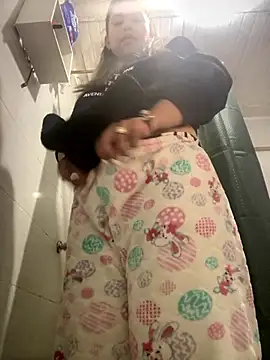 Snapshot of Khalyk_G chatting on November 7, 2025, 2:11 am Khalyk G online show from November 7, 2025, 2:11 am