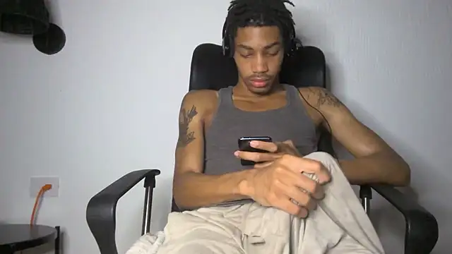 Skinnyblackman online show from June 30, 2026, 3:07 am