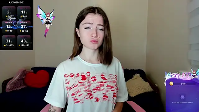 Snapshot of Luxuryalma chatting on January 6, 2025, 6:25 am Luxuryalma online show from January 6, 2025, 6:25 am