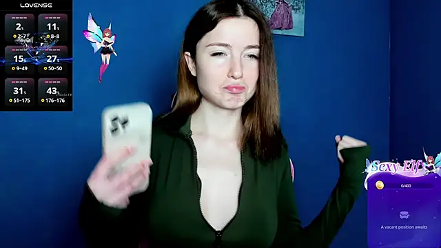 Snapshot of Luxuryalma chatting on February 7, 2025, 8:01 am Luxuryalma online show from February 7, 2025, 8:01 am