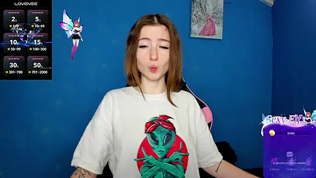 Snapshot of Luxuryalma chatting on March 6, 2025, 6:52 am Luxuryalma online show from March 6, 2025, 6:52 am