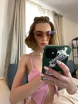 Kat kate online show from February 14, 2025, 12:03 pm