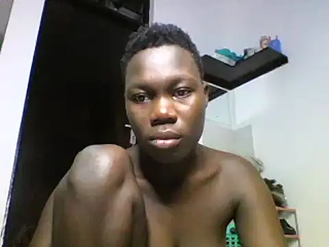 Snapshot of sexyqueen02 chatting on December 31, 2024, 12:32 am sexyqueen02 online show from December 31, 2024, 12:32 am