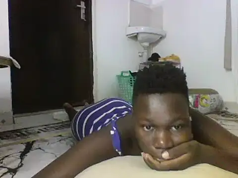 Snapshot of sexyqueen02 chatting on February 18, 2025, 2:27 pm sexyqueen02 online show from February 18, 2025, 2:27 pm