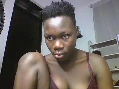 Snapshot of sexyqueen02 chatting on February 25, 2025, 10:07 pm sexyqueen02 online show from February 25, 2025, 10:07 pm