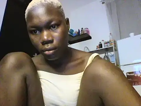 Snapshot of sexyqueen02 chatting on March 10, 2025, 12:51 am sexyqueen02 online show from March 10, 2025, 12:51 am