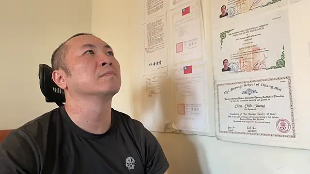 Snapshot of chih515 chatting on December 7, 2024, 6:43 am chih515 online show from December 7, 2024, 6:43 am