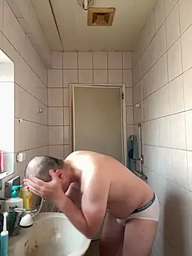 Snapshot of chih515 chatting on March 7, 2025, 12:04 am chih515 online show from March 7, 2025, 12:04 am