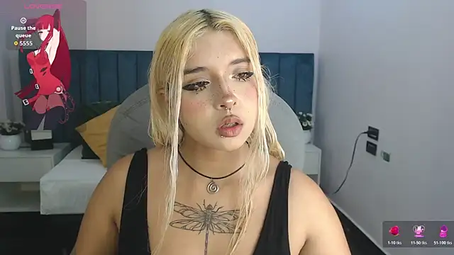 april bunnyy online show from January 5, 2026, 8:01 pm