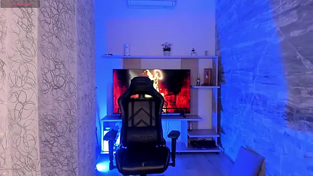 Melany Luv online show from March 12, 2026, 8:59 pm