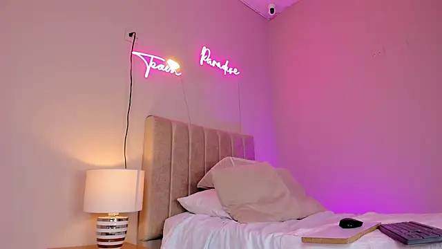  angela x online show from January 29, 2025, 12:02 pm