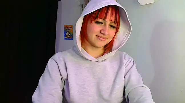 lucycherry   online show from January 23, 2025, 7:11 am