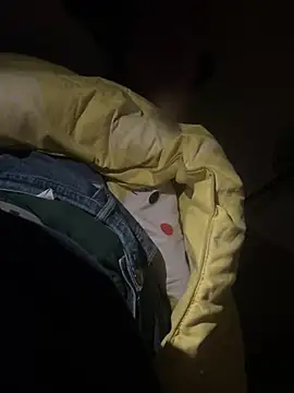 HeistingSinging online show from March 4, 2026, 7:42 pm