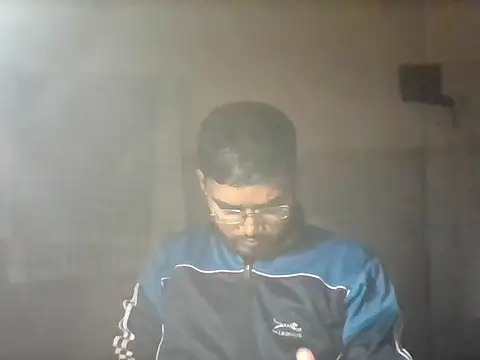 bigvorn6 online show from December 18, 2025, 2:45 pm