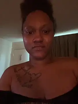 PrettyGal Tingz online show from January 25, 2025, 2:14 pm