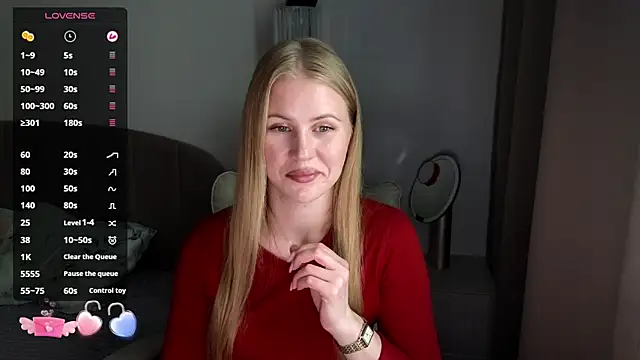 Snapshot of IsabelAllen chatting on June 17, 2026, 1:12 pm IsabelAllen online show from June 17, 2026, 1:12 pm