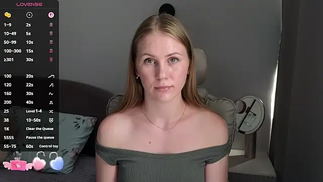 Snapshot of IsabelAllen chatting on July 27, 2026, 10:55 am IsabelAllen online show from July 27, 2026, 10:55 am