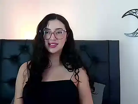 EvoletFMK online show from March 26, 2026, 5:18 pm