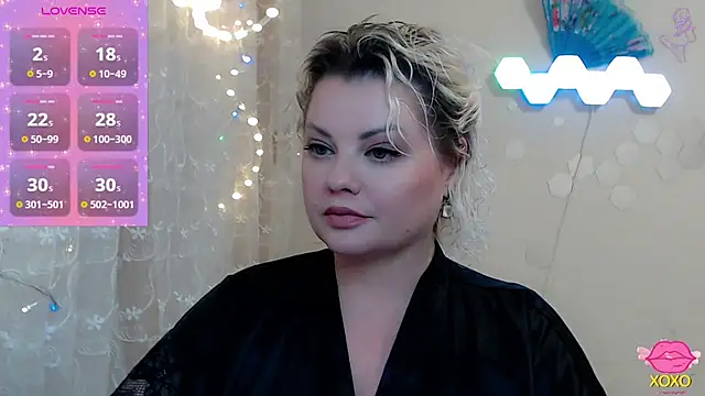 Snapshot of JewellKiss7 chatting on April 2, 2026, 4:37 pm JewellKiss7 online show from April 2, 2026, 4:37 pm