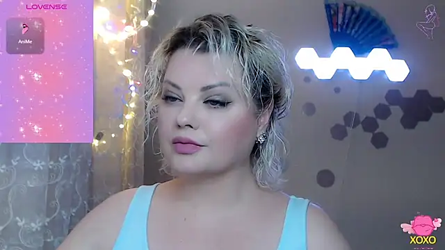 Snapshot of JewellKiss7 chatting on April 3, 2026, 4:16 pm JewellKiss7 online show from April 3, 2026, 4:16 pm