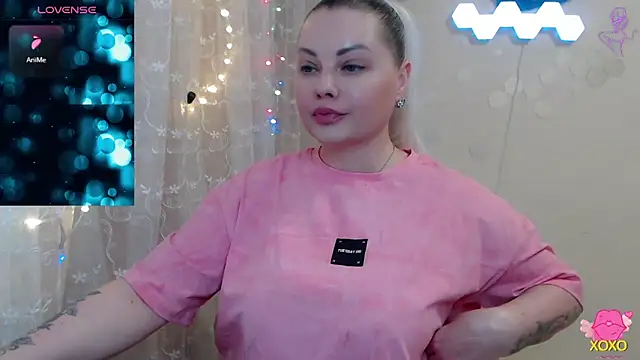 Snapshot of JewellKiss7 chatting on April 9, 2026, 4:45 pm JewellKiss7 online show from April 9, 2026, 4:45 pm