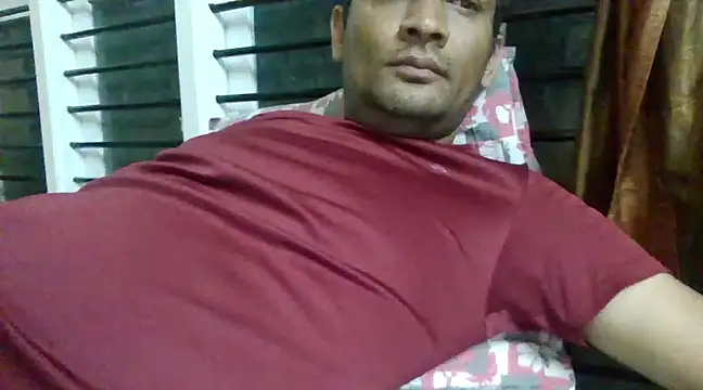 Snapshot of NiceBoy9099 chatting on January 1, 2025, 5:55 pm NiceBoy9099 online show from January 1, 2025, 5:55 pm