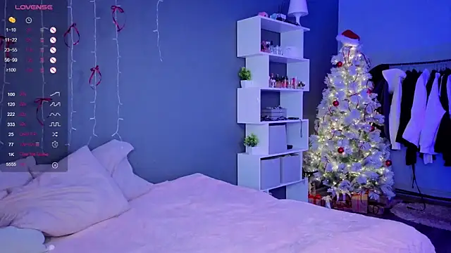 Snapshot of aneta_alisha chatting on February 5, 2026, 12:32 pm aneta alisha online show from February 5, 2026, 12:32 pm