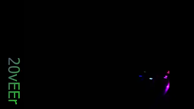 20vEEr online show from March 3, 2026, 9:42 pm