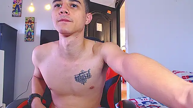 ADAM HOT online show from February 26, 2026, 1:43 pm